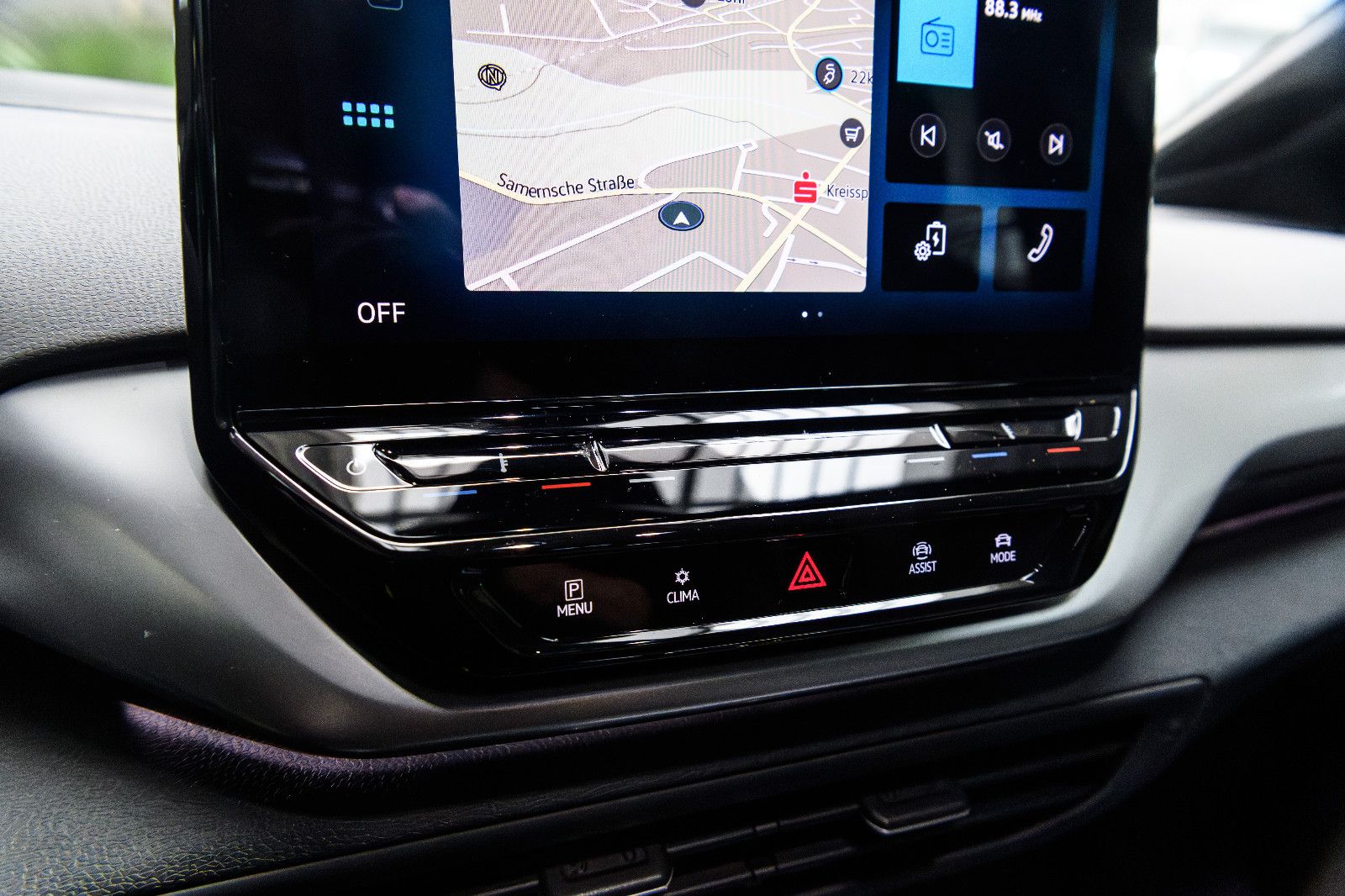 Fahrzeugabbildung Volkswagen ID.4 Pure Performance LED+NAVI+APP+GJ-REIFEN