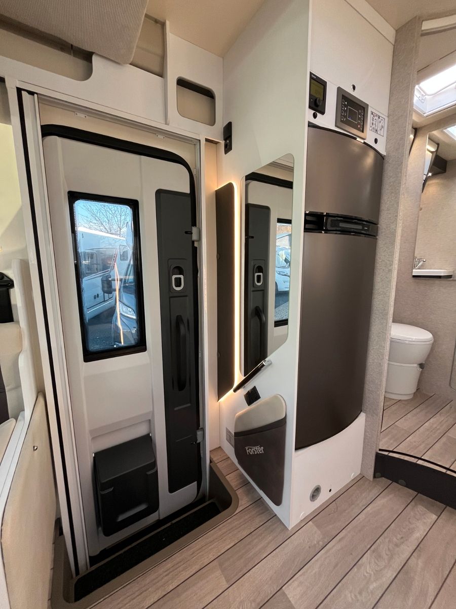 Fahrzeugabbildung Forster T 699 LF *Modell 26*Winterpaket*RFK*