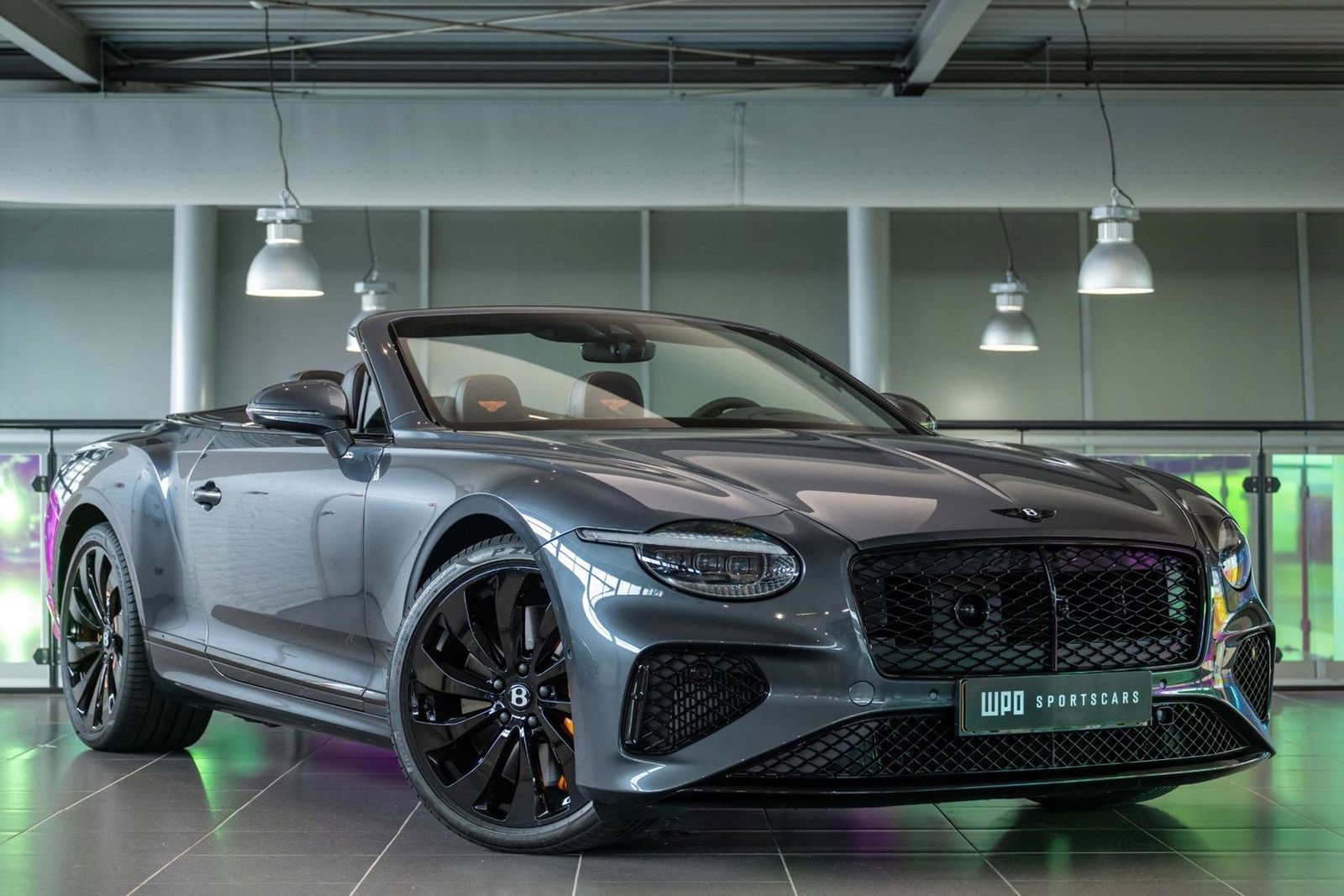 Bentley Continental GTC 4.0 V8 Hybrid