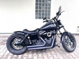 Harley-Davidson Dyna Street Bob Special, Serviceheft, top Zustan - HARLEY-DAVIDSON DYNA STREET BOB