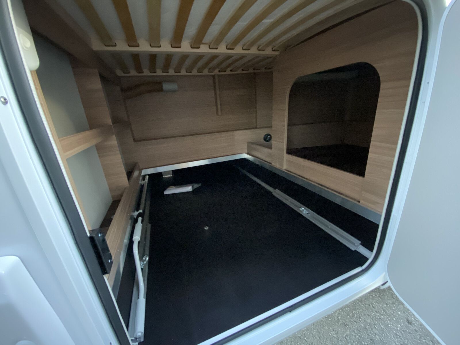 Fahrzeugabbildung Weinsberg CaraCompact EDITION PEPPER 600 MF Automatik