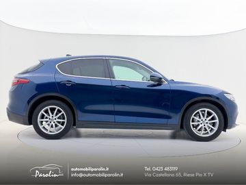 Alfa-Romeo Stelvio - 4