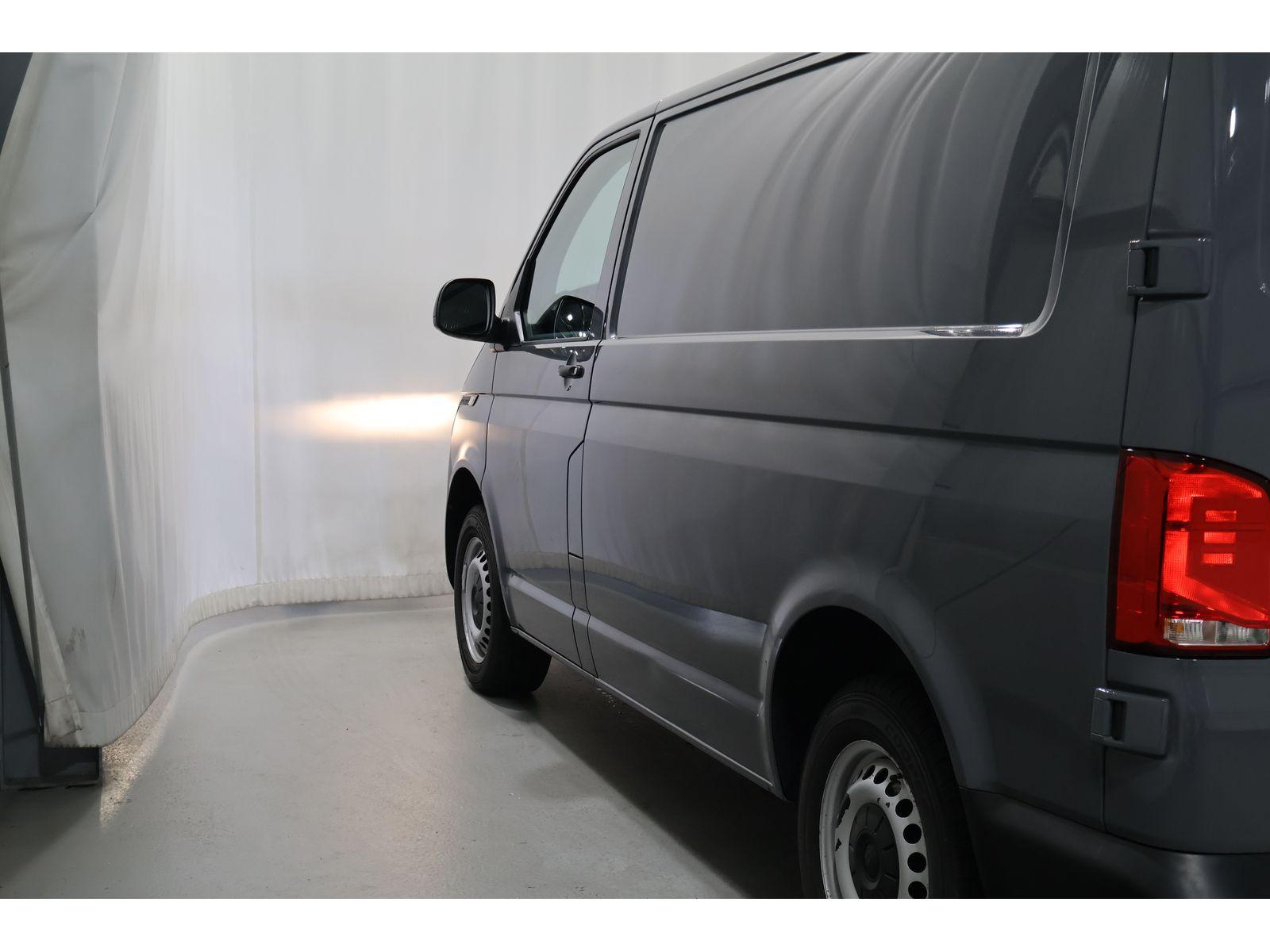 Volkswagen T6.1 Transporter Kasten Navi*AHK