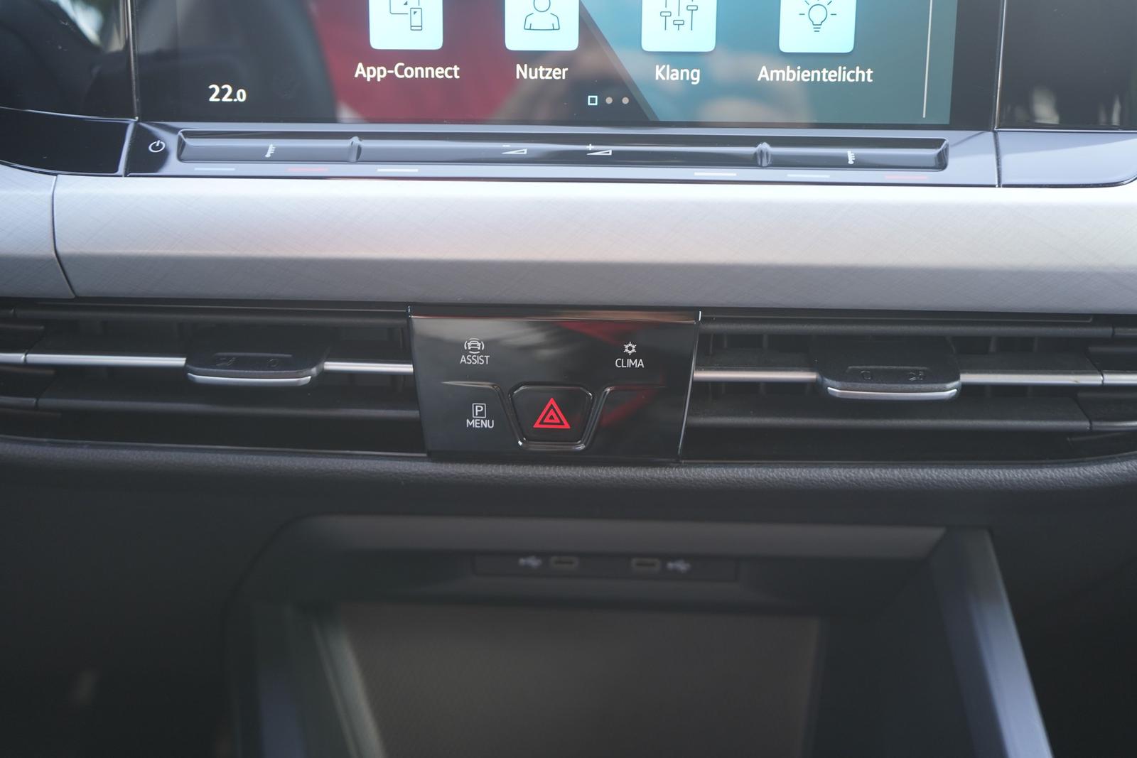 Volkswagen Golf VIII 1.5 eTSI DSG LED Navi Virtual Cockpit, миниатюра 17
