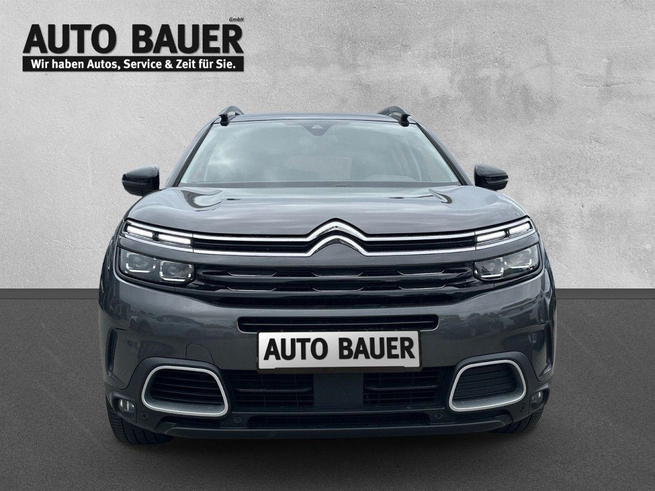 Fahrzeugabbildung Citroën C5 Aircross 2.0 HDI SHINE 180EAT*Navi* - mit KI generiert/bearbeitet