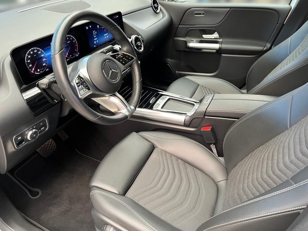 Fahrzeugabbildung Mercedes-Benz B 200 Progressive AHK Pano Navi LED Kamera SHZ