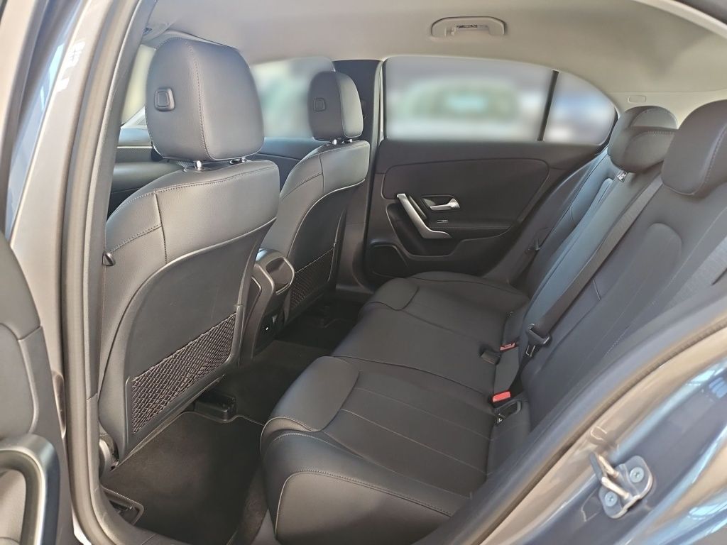 Fahrzeugabbildung Mercedes-Benz A250e Progressive Totwi. LED SHZ Tempomat KAM