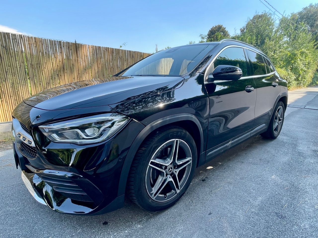 Mercedes-Benz Mercedes-benz GLA 180 d Automatic Executive imagem 2
