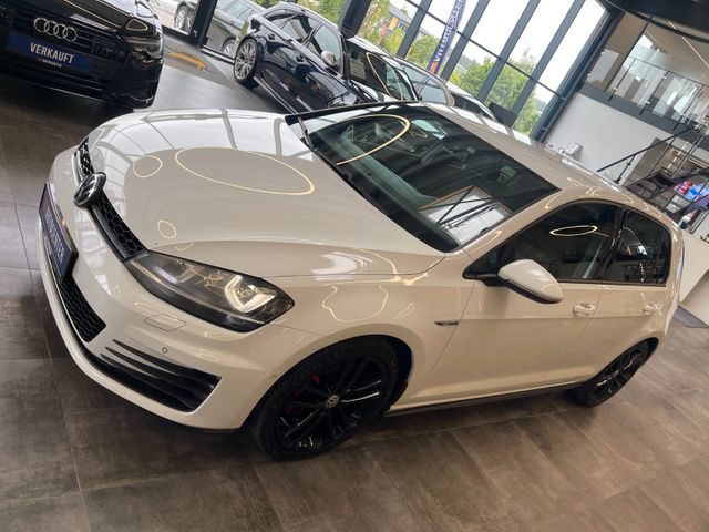Volkswagen Golf VII Lim. GTD BMT *NAVI*SZHZ*PDC*BI-XENON*