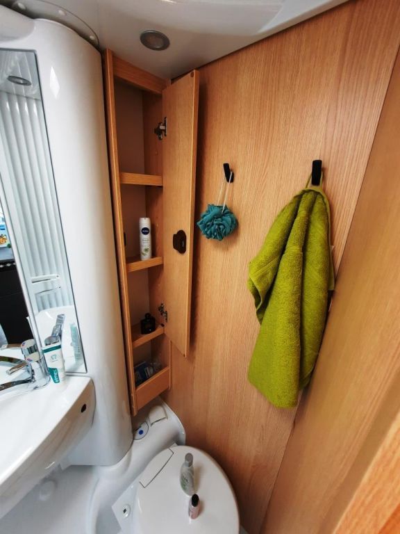 Fahrzeug Übersicht 17 Fahrzeugabbildung Sunlight A 60 Verfüg. / Sparen Sie 4.033,- €