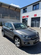 Volkswagen Tiguan Sport & Style 4Motion /AHK/PDC/TEMP/NAVI/ - VW Gebrauchtwagen von 2012
