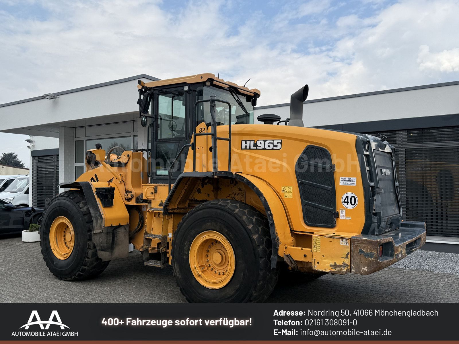 Fahrzeugabbildung Hyundai HL 965 (0067)