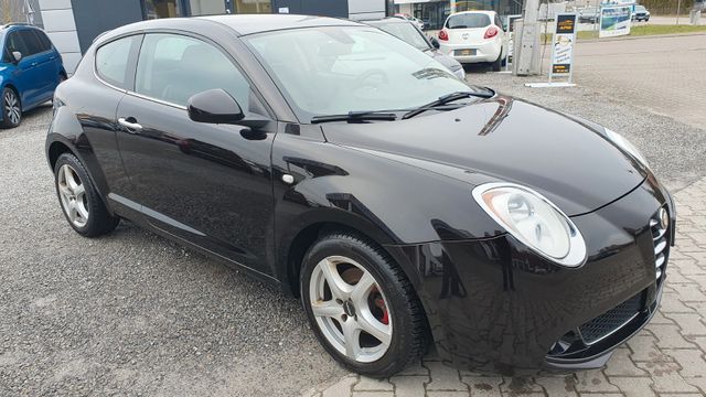 Alfa Romeo MiTo Turismo 1,4 Turbo/ Euro 5/ TÜV 2026/2.Hand