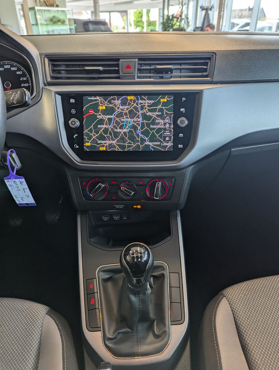 SEAT Arona 1.0 TSI Style Full Link Winter-Paket AHK - Image 18