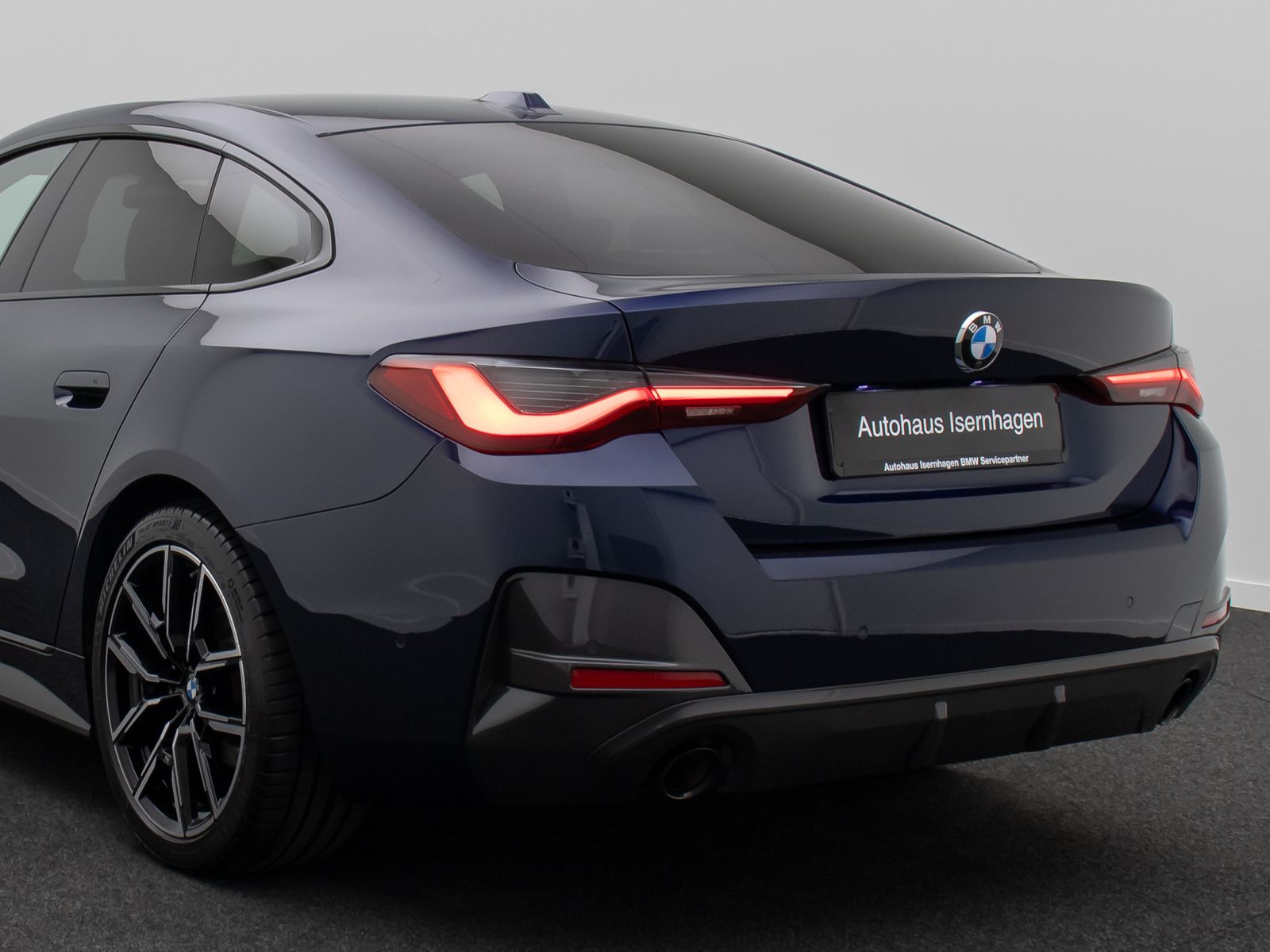 Fahrzeugabbildung BMW 420 Gran Coup&eacute; M Sport Individual GSD DAB 19Zoll