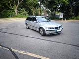 BMW 320d Touring Edition Exclusive - BMW 320: 320d Exclusive Edition