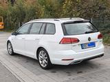 Volkswagen Golf 1.5 TSI ACC LED Ergo DSG Highline Variant - Volkswagen Golf: 5er