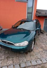 Ford mondeo mk2  2l Benzin - Ford Mondeo Kombi Mk2 mit Benzin-Antrieb