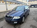 Skoda Octavia Lim. Elegance automatik - Skoda Octavia aus 2005 mit Diesel-Antrieb