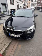 BMW 218 Active Tourer 218d Sport Line Automatik - BMW 2er Reihe in Bremen