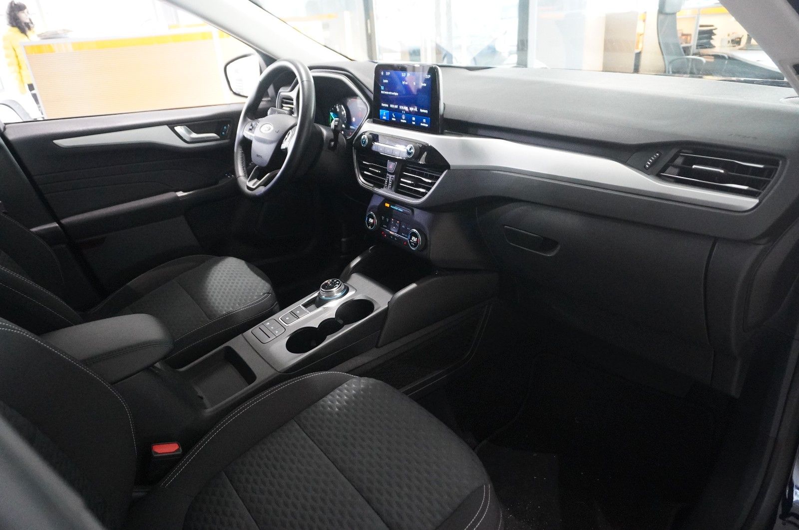 Fahrzeugabbildung Ford Kuga 2.5 HYBRID COOL & CON. NAVI/LED/SPORT/DAB+