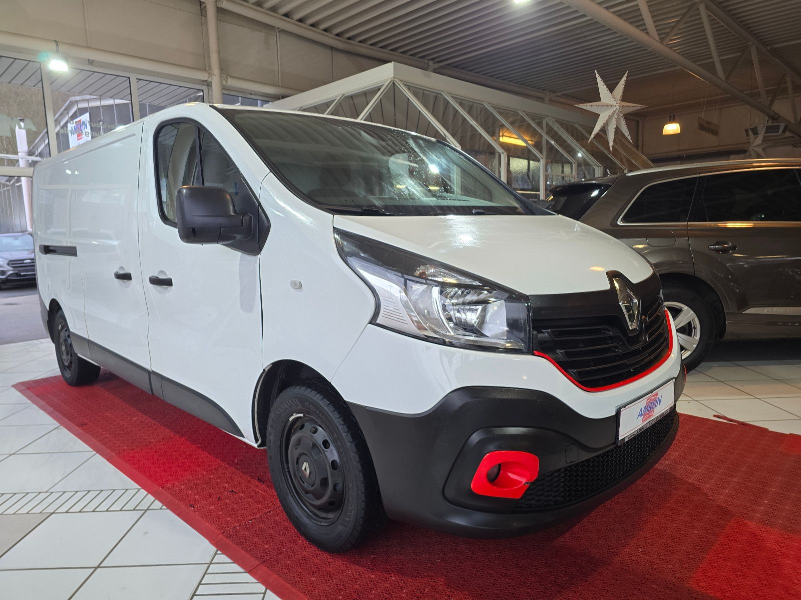 Renault Trafic 1.HAND+AHK+KLIMA