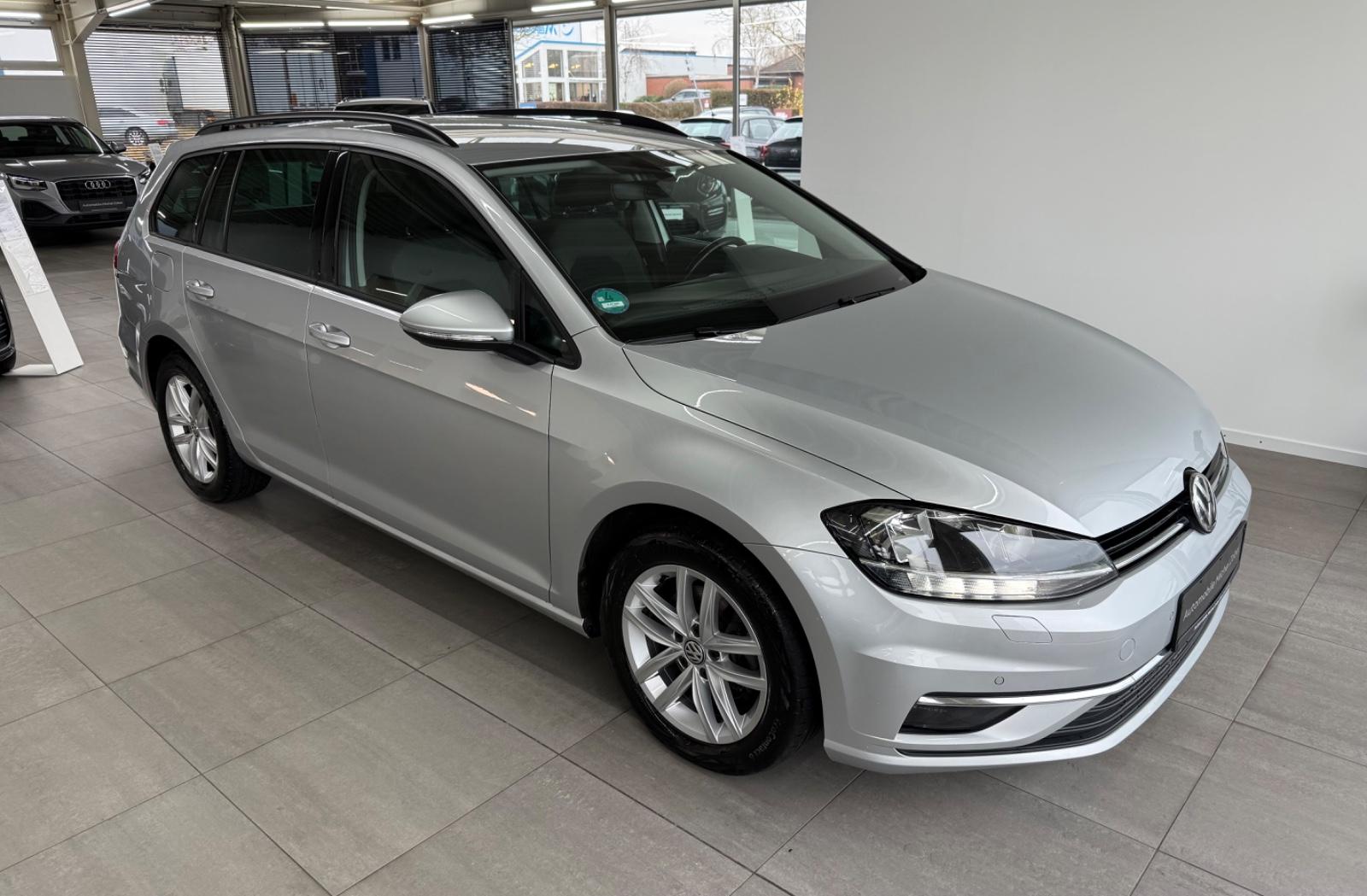 Volkswagen Golf VII*Variant*Comf*Navi*Sitzh*ACC*LED*PDC*ALU