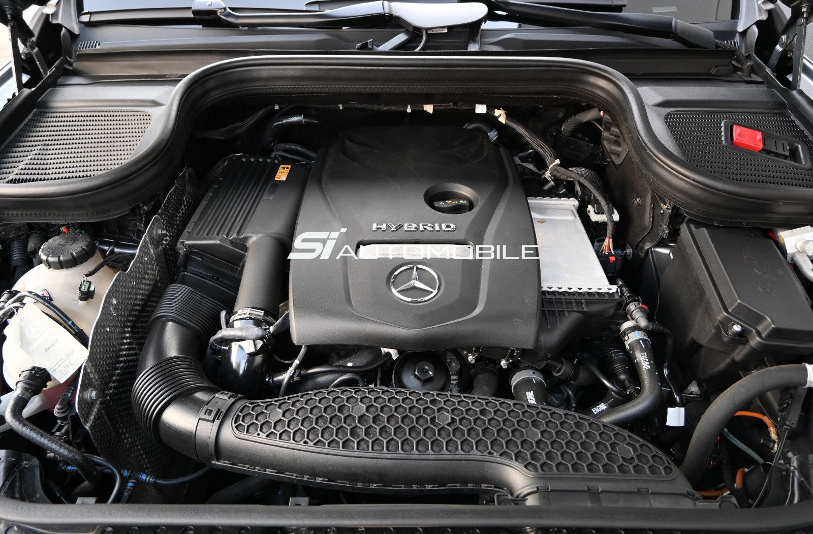 Fahrzeugabbildung Mercedes-Benz GLE 350 e 4M AMG °ACC°AHK°AIRMATIC°360°4-ZONEN