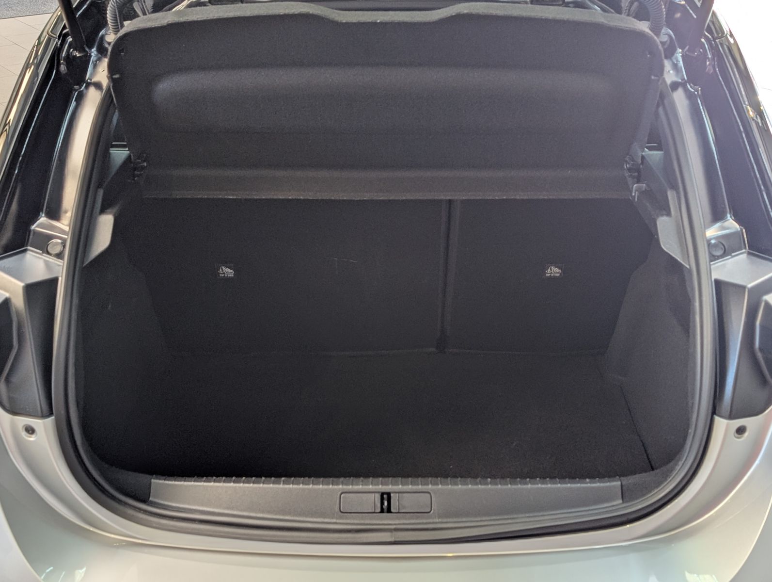 Fahrzeugabbildung Opel Corsa GS 1.2 Turbo LED Navi ACC Kamera Carplay