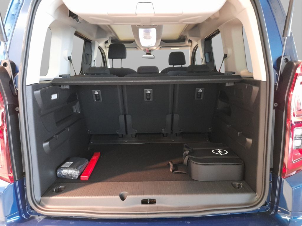 Fahrzeugabbildung Opel Combo e-Life Ultimate