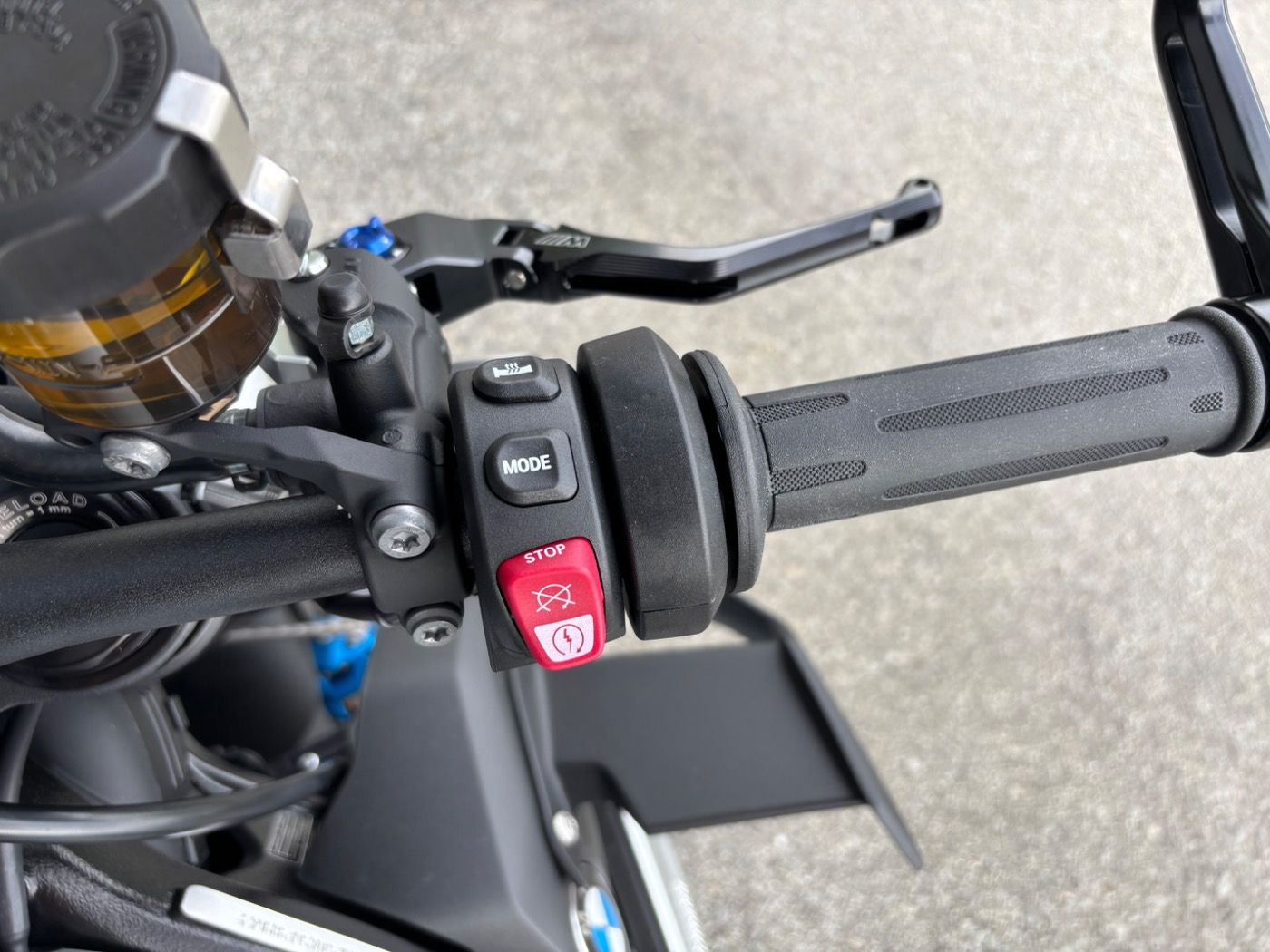 Fahrzeugabbildung BMW M 1000 R