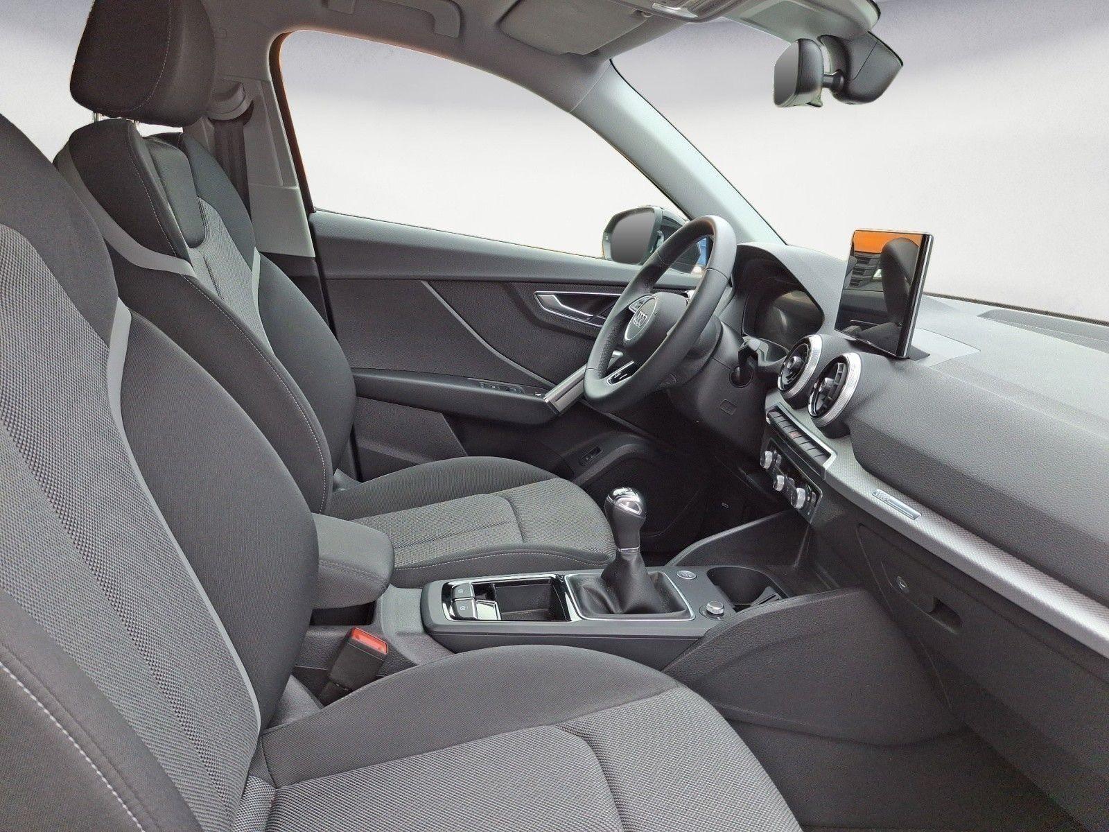 Audi Q2 advanced 30 TSFI 85(116) kW(PS) *Matrix- LED 