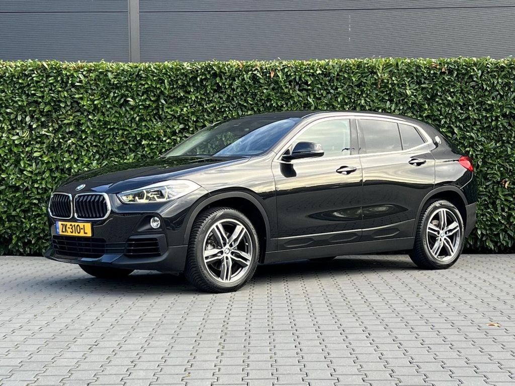 Image of BMW X2