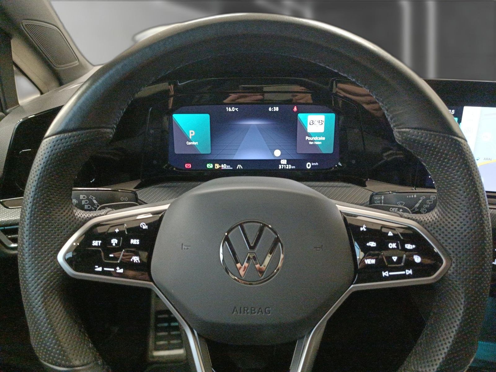 Volkswagen Golf - Bild 12