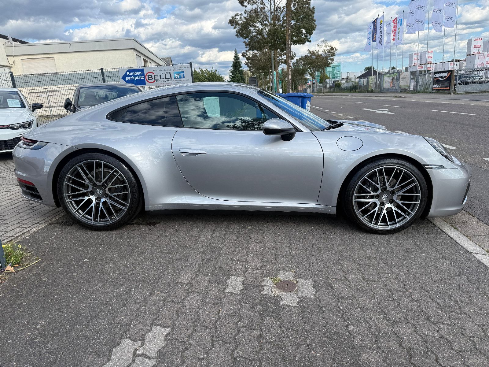 Porsche 992 Carrera Sport-AGA Bose R.Kamera FINANZIERUNG foto 4