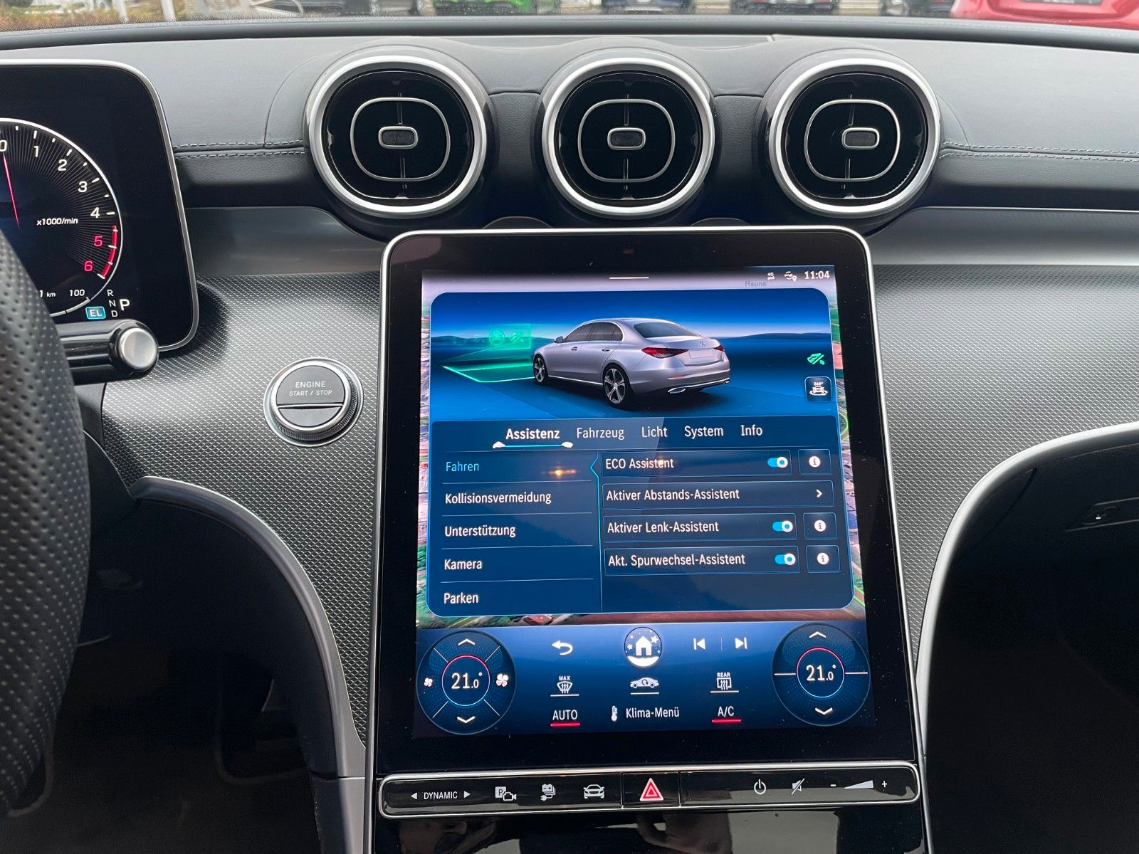 Fahrzeugabbildung Mercedes-Benz C 300de AMG+Distr+Digital+Pano+AHK+360+Night