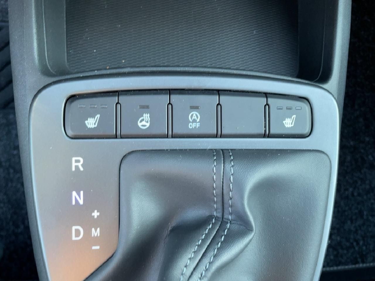 Fahrzeugabbildung Hyundai i10 Trend 84PS Automatik Navi SHZ EPH+Kamera DAB