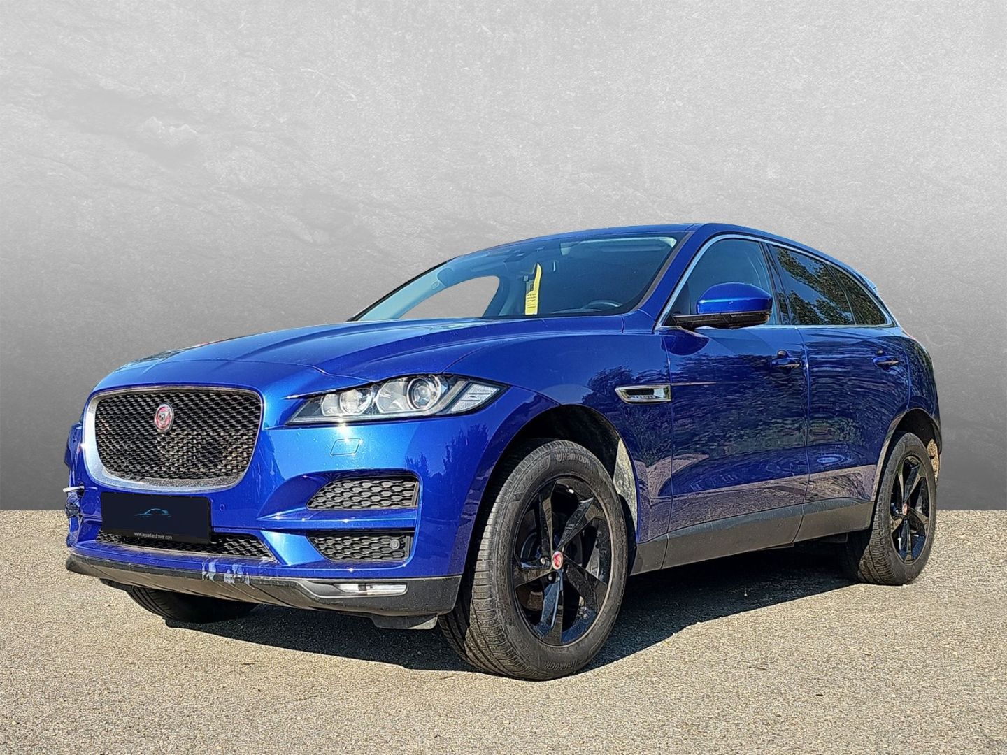 Jaguar F-Pace 25d AWD Prestige MOTORSCHADEN