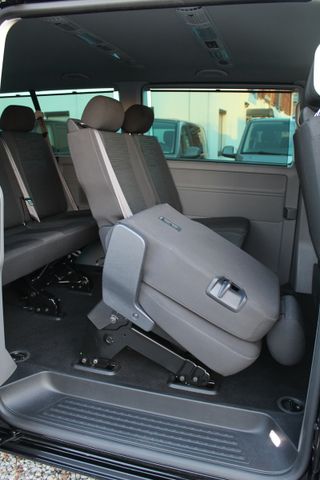 Volkswagen T6.1 Caravelle LR Lang 150PS DSG LED Navi Extras