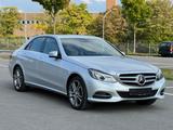 Mercedes-Benz E 400 4Matic Lim.*MEMORY*360*STANDHZ*SPORT* - Mercedes-Benz E 400: 4matic