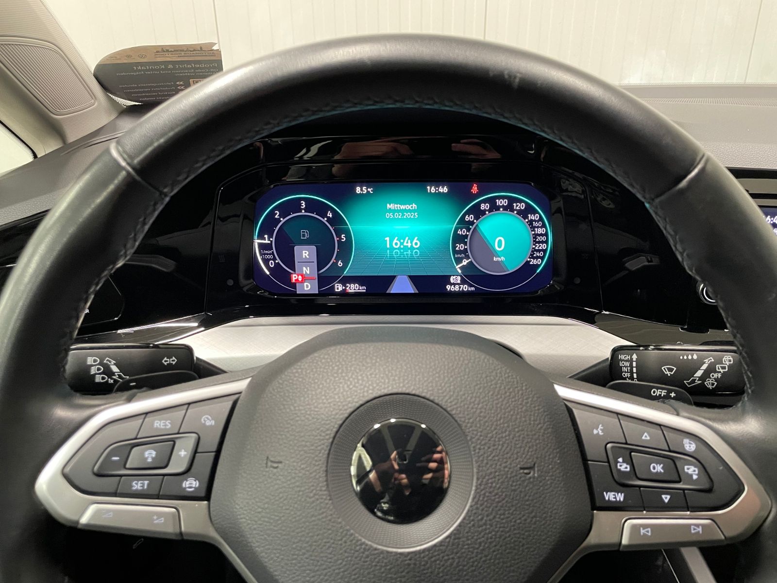 Golf VIII Variant Life 2.0 TDI DSG APP SHZ LED