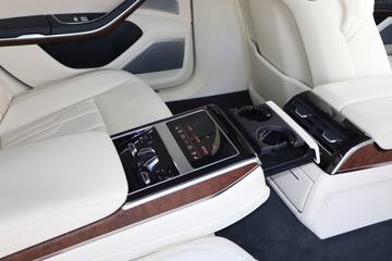 2025 AUDI S8 — миниатюра 18