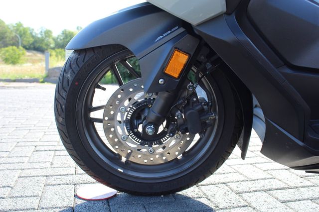Honda FORZA 125