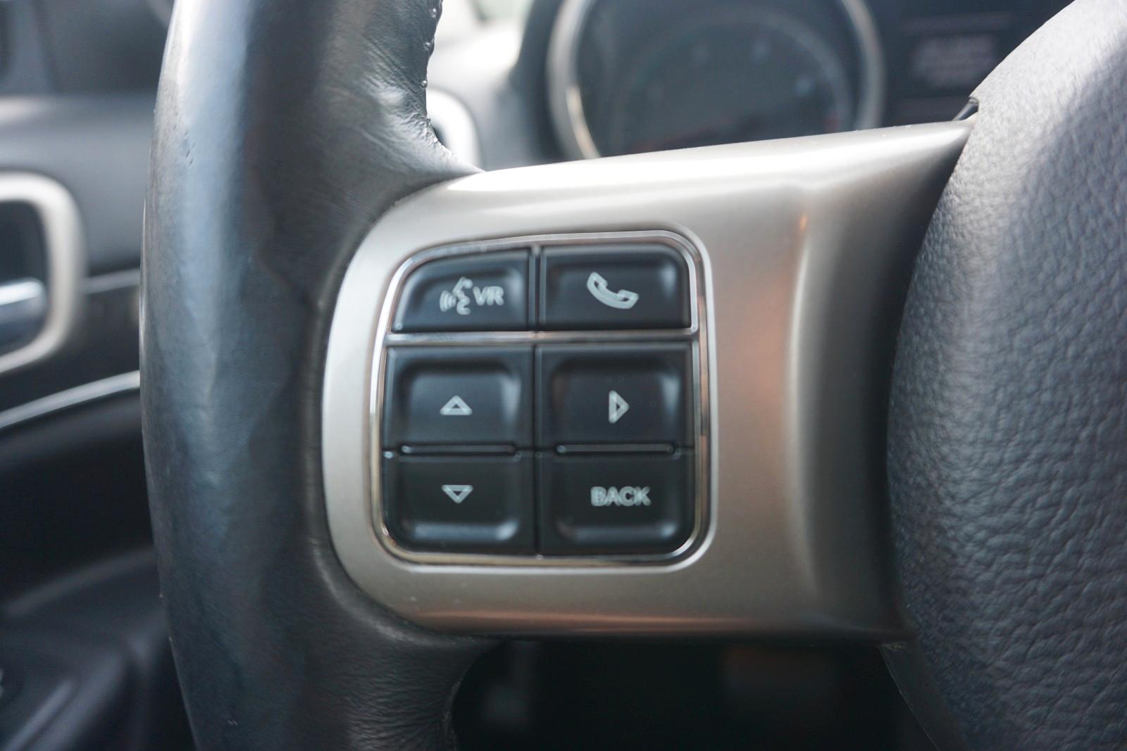 Jeep Grand Cherokee 3.0 CRD Overland 241ch - Toit ouvrant panoramique - Suspension pneumatique - Sièges conducteur - Camera