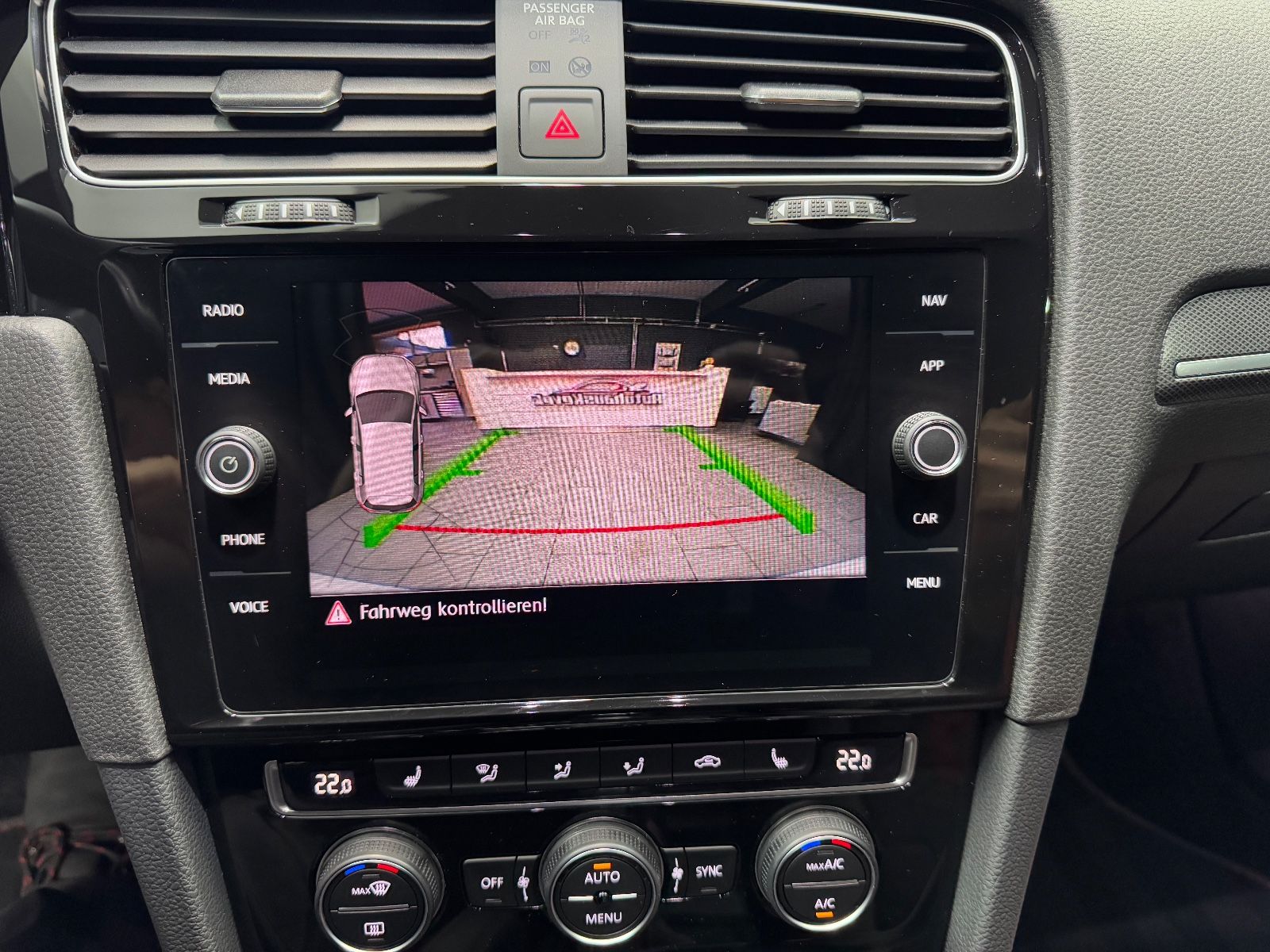 Fahrzeugabbildung Volkswagen Golf VII Lim. GTI TCR|DSG|NAVI|KAMERA|ACC|