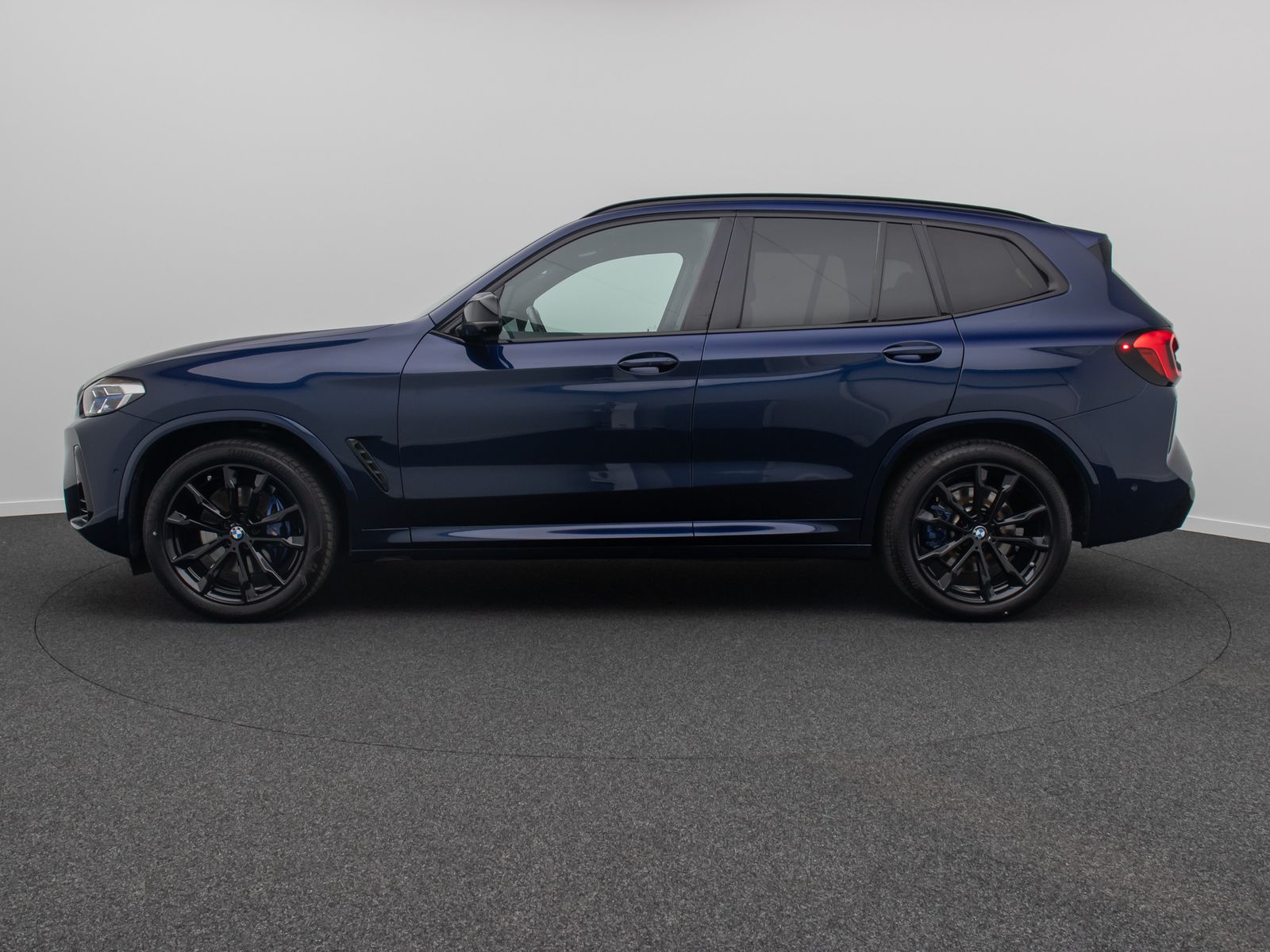 Fahrzeugabbildung BMW X3 M40i 360°Laser HUD DAB HiFi WLAN Komfort AHK