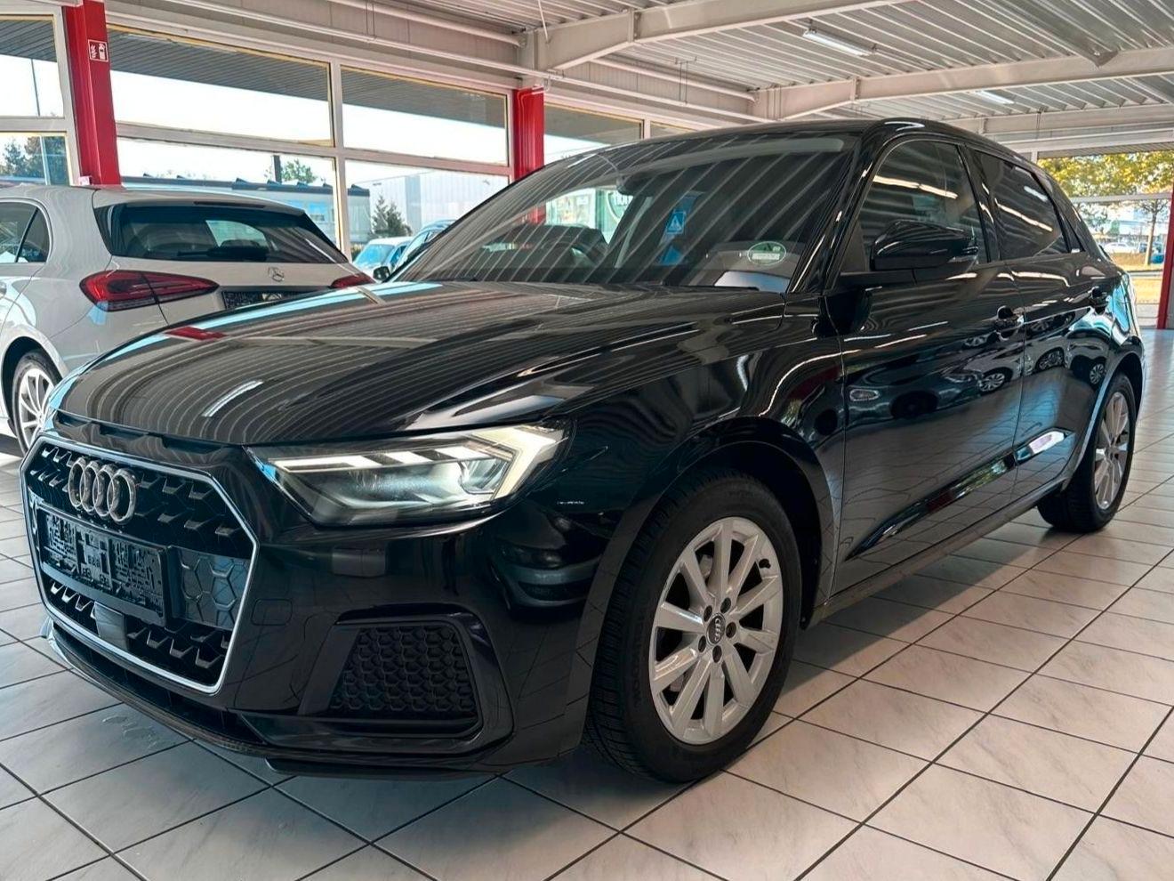 Audi A1 Sportback 30 TFSI advanced NAVI SHZ LED