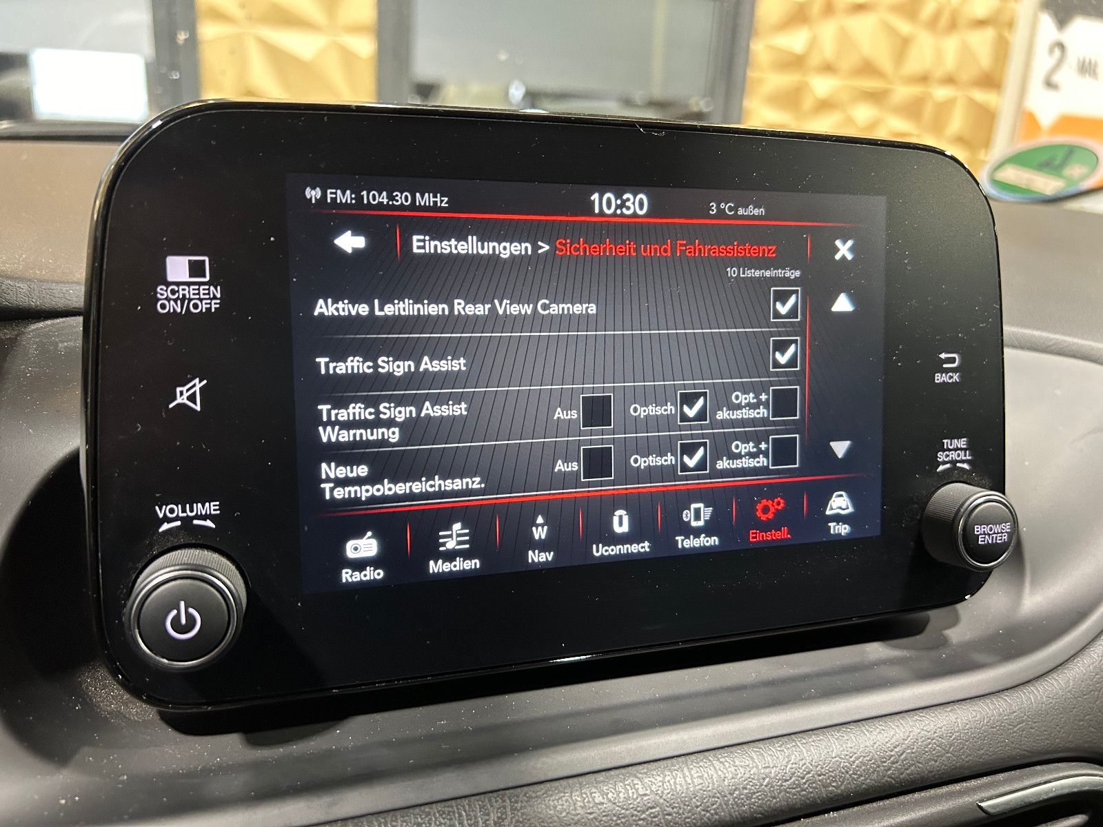 Fahrzeugabbildung Fiat Tipo City Life/ACC/SHZ/KAMERA/NAVI/SPURHALTE