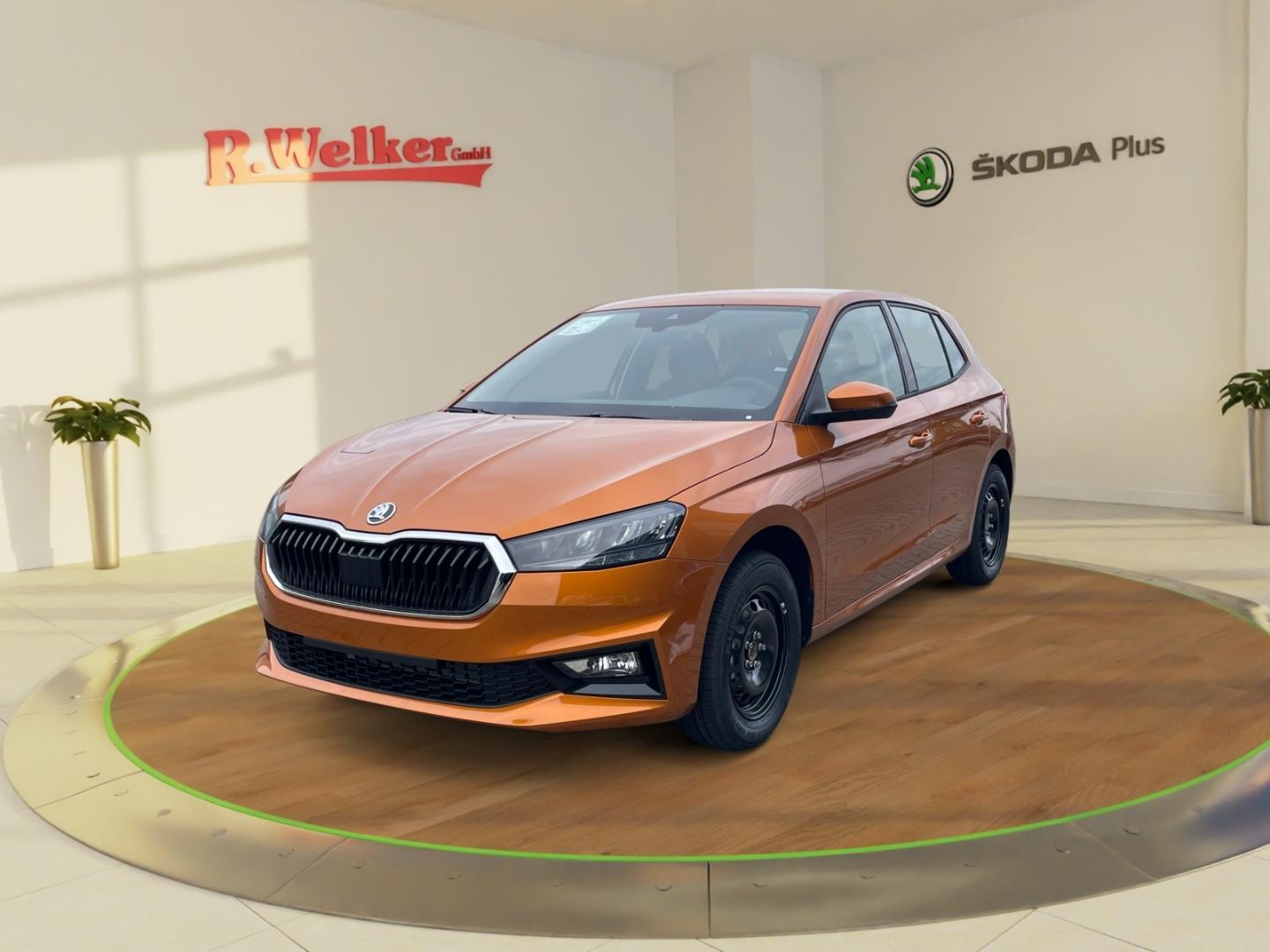 Skoda Fabia Essence 1.0 TSI ''50l Tank''SHZ''PDC hinte