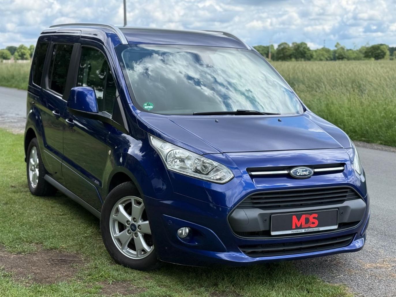 Ford Tourneo Connect Titanium *Kamera*AHK*1.Hand*PDC*